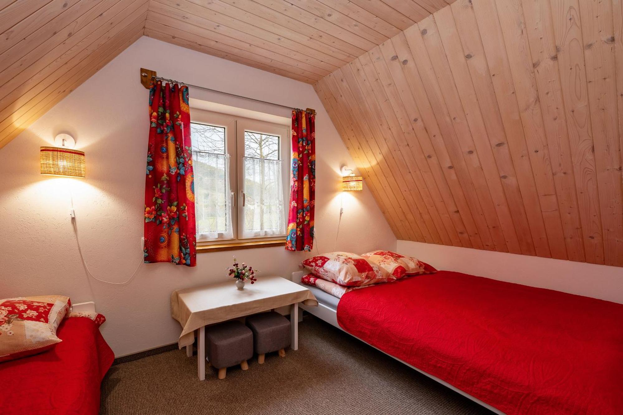 Bieszczadzkie Brzegi Ustrzyki Dolne Exterior foto